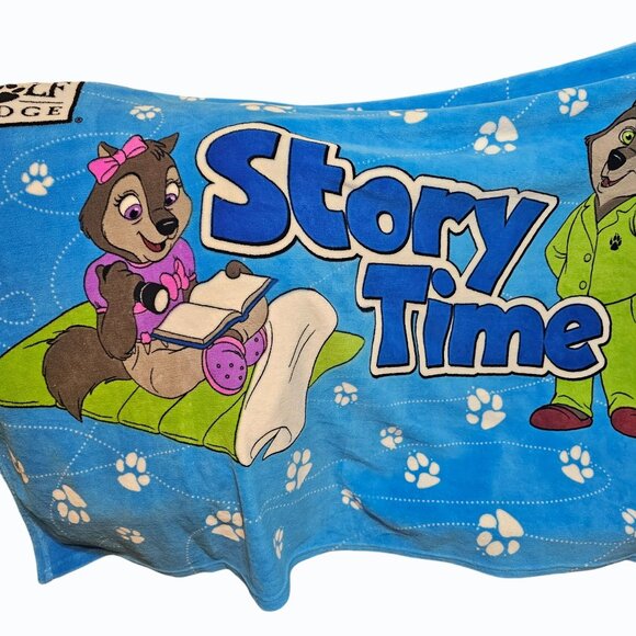 Great Wolf Lodge Story Time Fleece Blanket and 17" BAB Violet The Wolf Plush - Picture 6 of 12